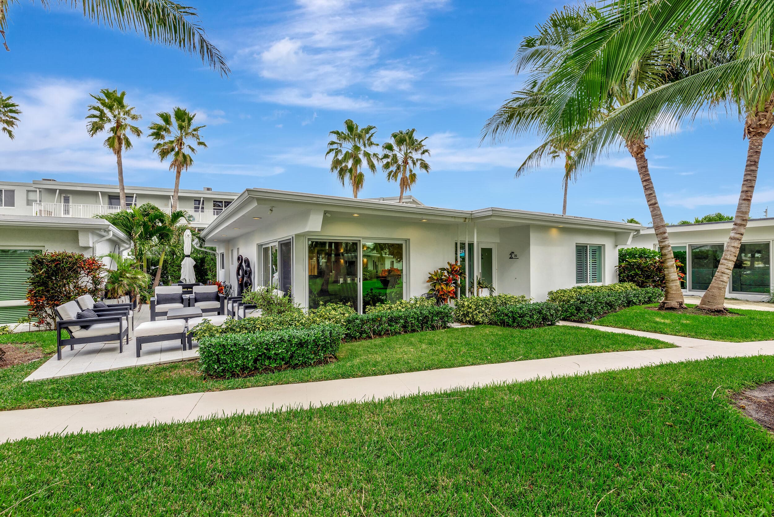 1212 Hillsboro Mile 20, Hillsboro Beach, FL 33062, Unit 20