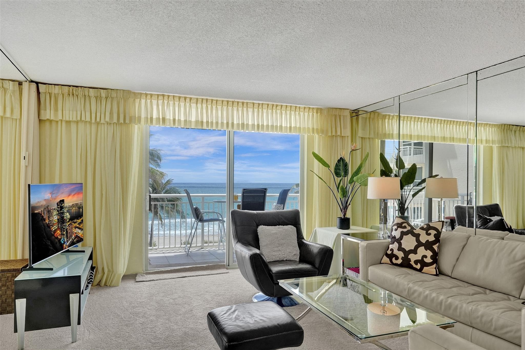 1051 Hillsboro Mile 307e, Hillsboro Beach, FL 33062, Unit 307e - Photo 3