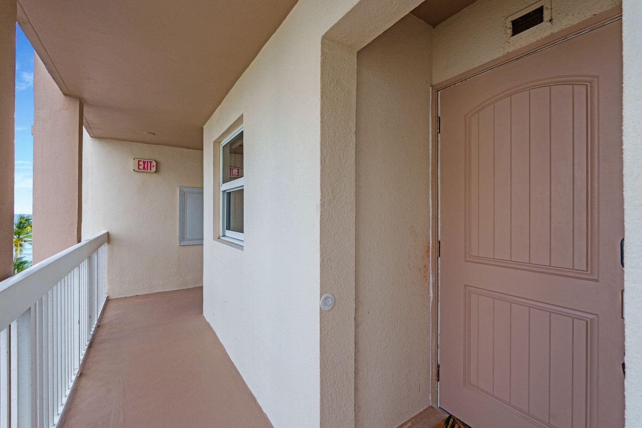 1069 Hillsboro Mile Hillsboro Mile 503, Hillsboro Beach, FL 33062, Unit 503 - Photo 2