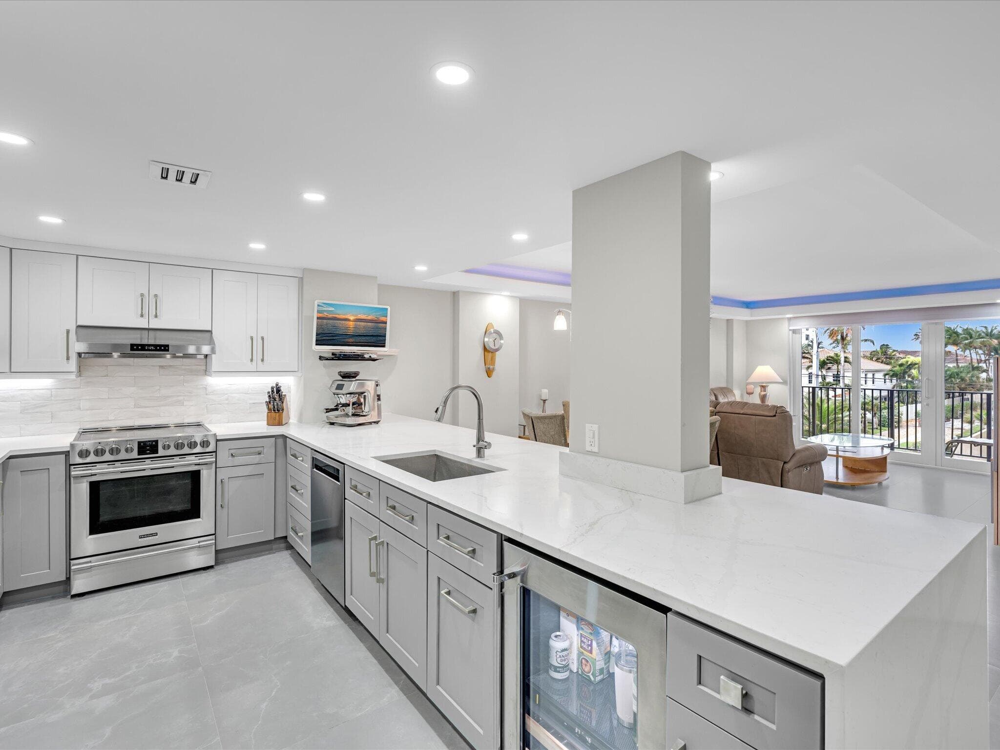 1150 Hillsboro Mile 302, Hillsboro Beach, FL 33062, Unit 302 - Photo 2