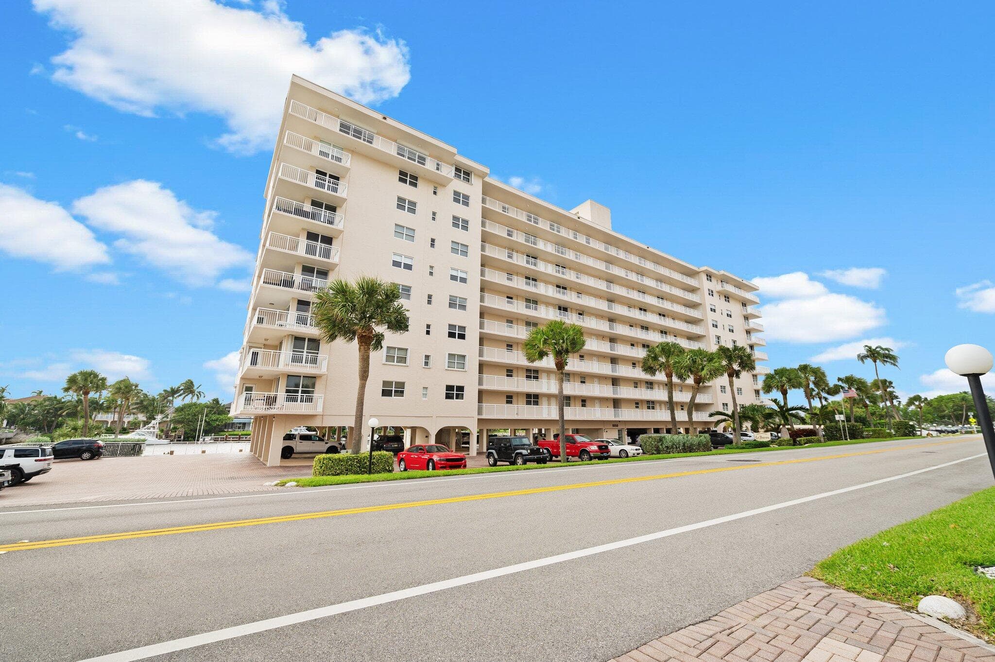 1050 Hillsboro Mile Unit 203w, Hillsboro Beach, FL 33062, Unit Unit 203w - Photo 2