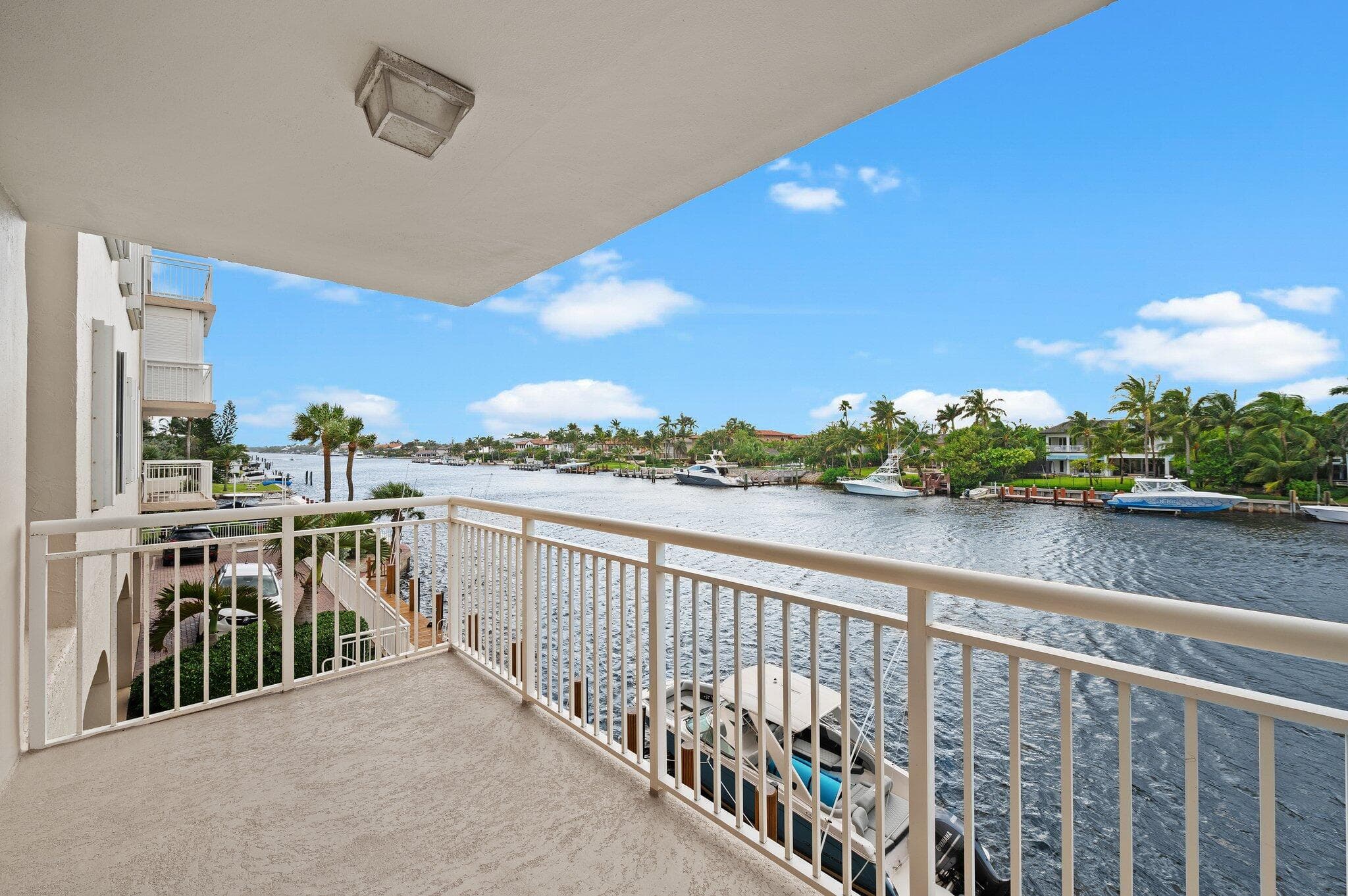 1050 Hillsboro Mile Unit 203w, Hillsboro Beach, FL 33062, Unit Unit 203w - Photo 1