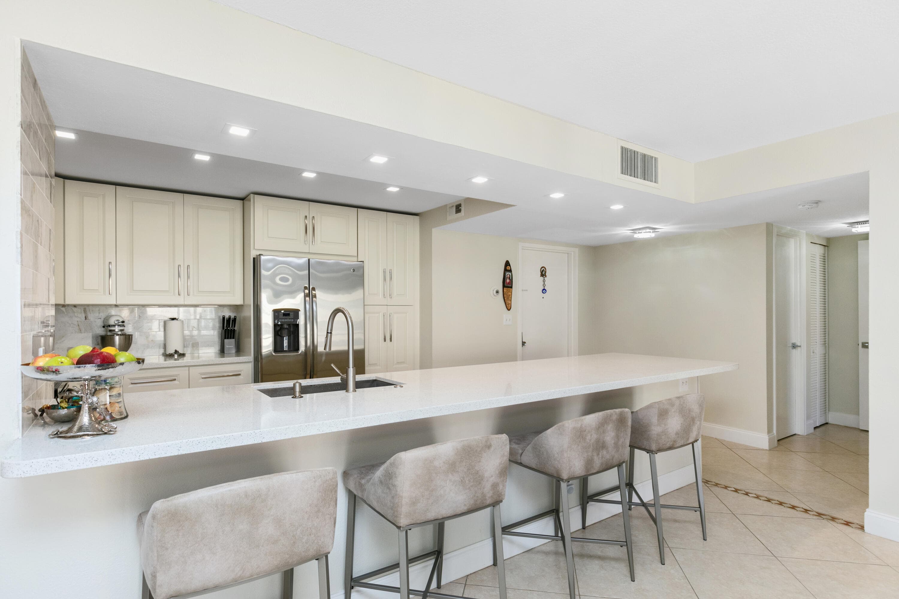 1147 Hillsboro Mile Hillsboro Mile 803, Hillsboro Beach, FL 33062, Unit 803 - Photo 3