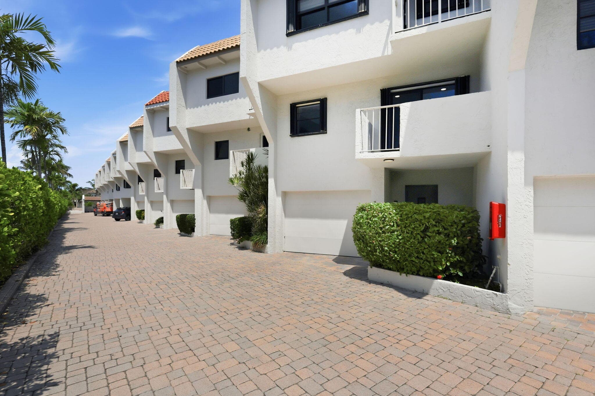 1222 Hillsboro Mile 15, Hillsboro Beach, FL 33062, Unit 15