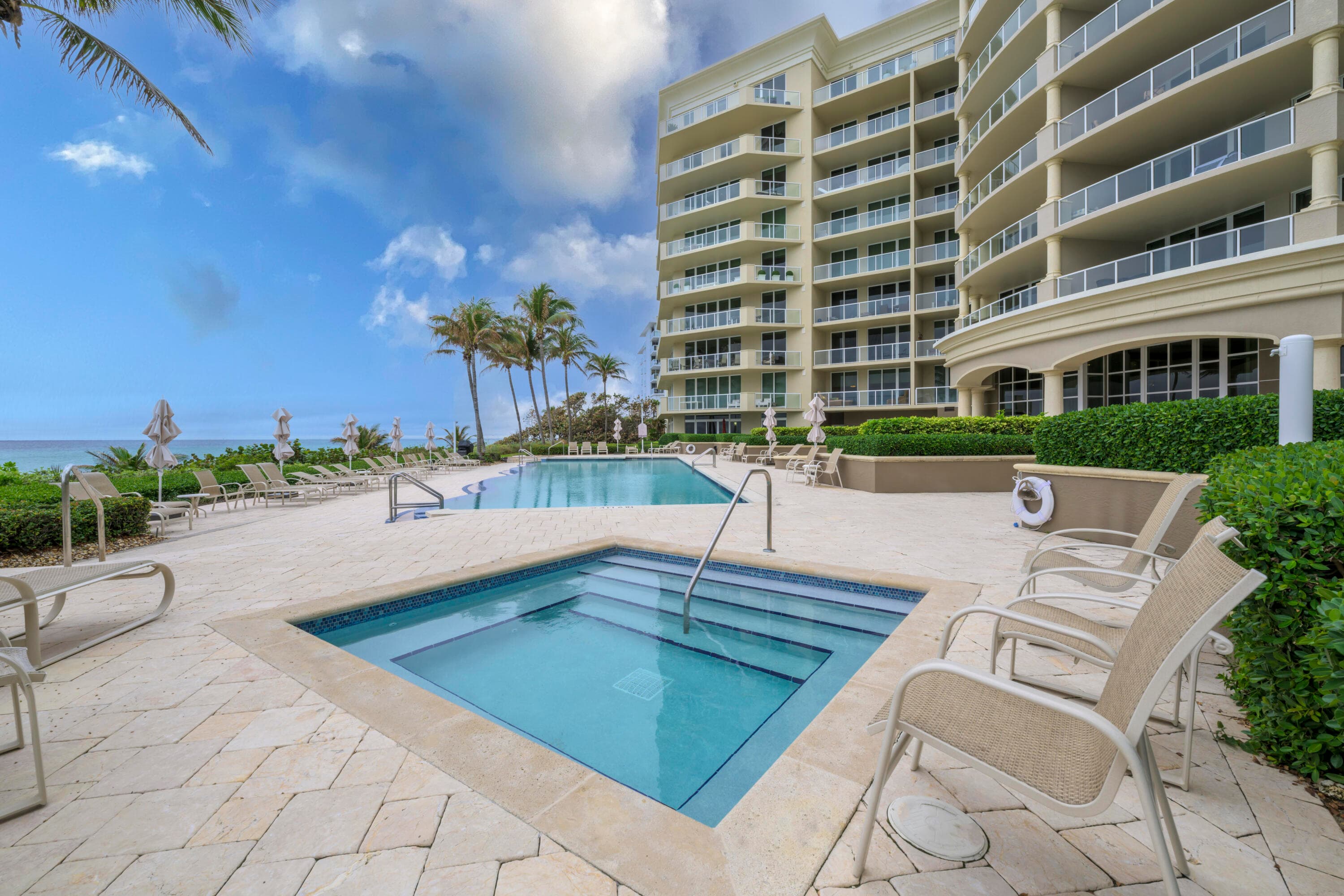 1063 HILLSBORO MILE 807, Hillsboro Beach, FL 33062, Unit 807