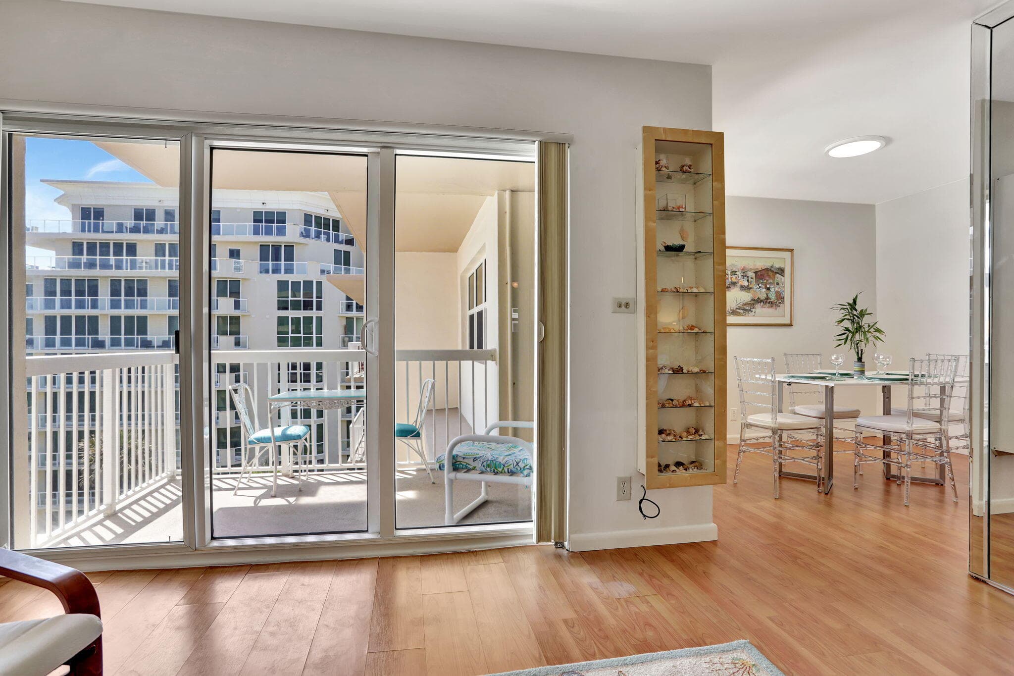 1069 Hillsboro Mile, Unit 705, Hillsboro Beach, FL 33062, Unit Unit 705 - Photo 3