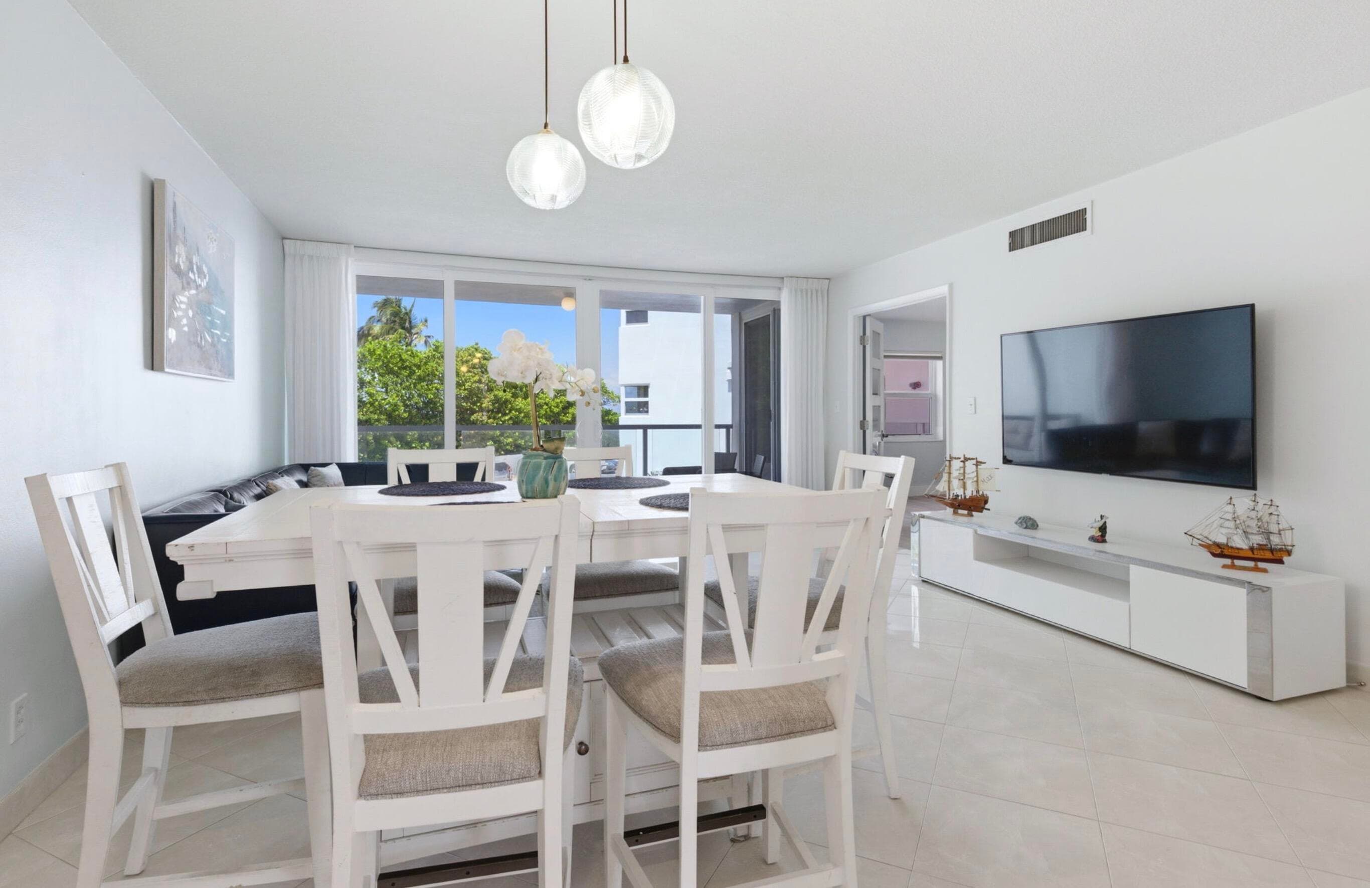 1057 Hillsboro Mile 214, Hillsboro Beach, FL 33062, Unit 214 - Photo 3