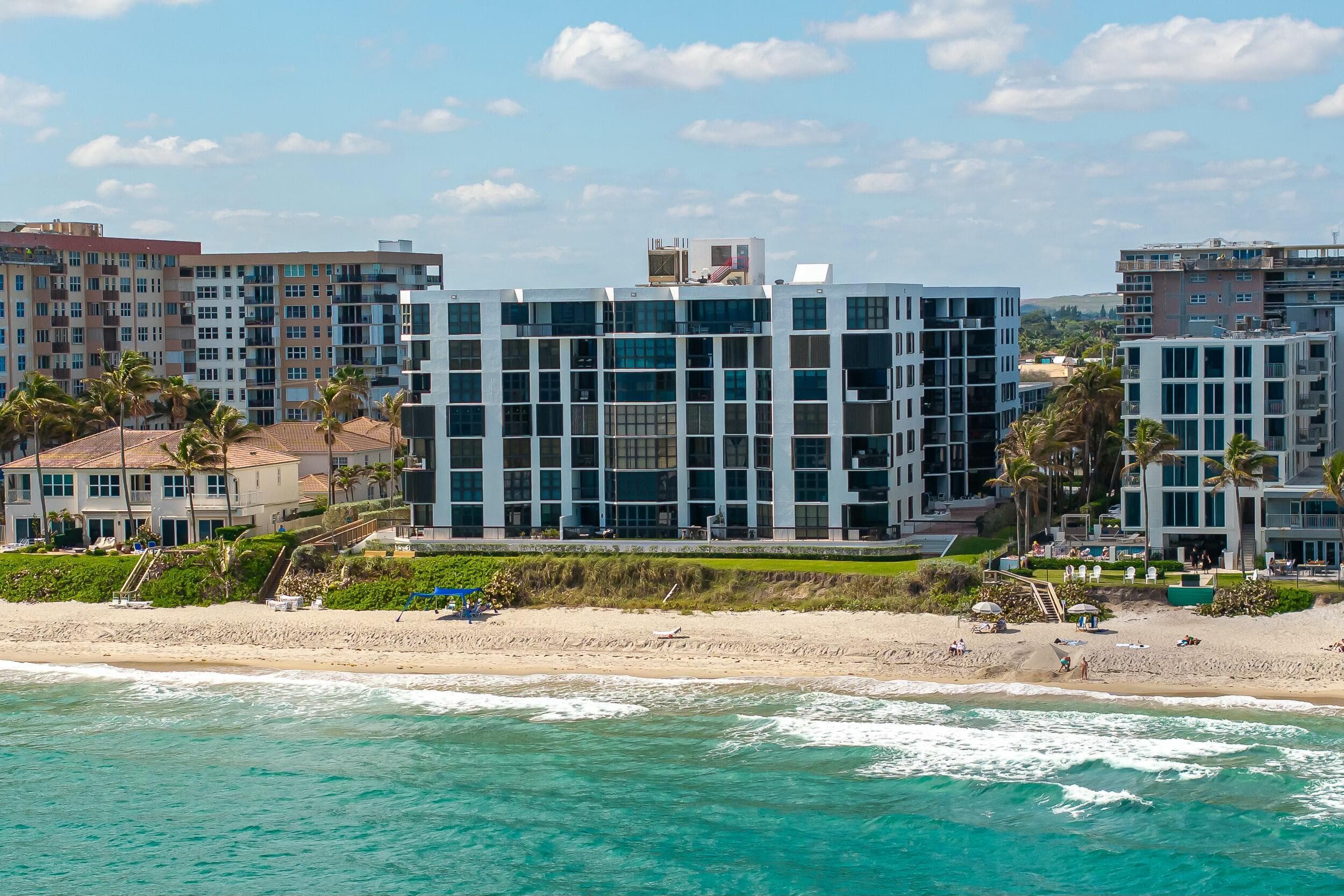 1155 Hillsboro Mile 305, Hillsboro Beach, FL 33062, Unit 305
